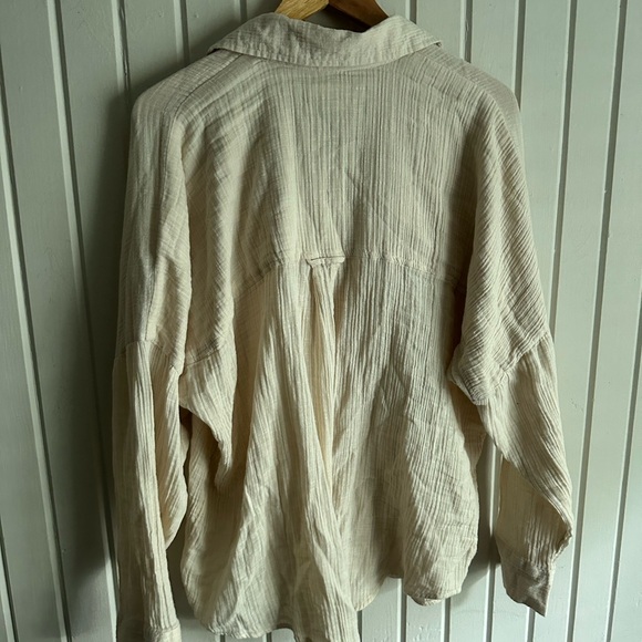 NWT American Eagle Button Down Shirt - Picture 5 of 6